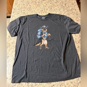 NWOT Hiking German Shepherd Dog Adventure Graphic Charcoal T-Shirt